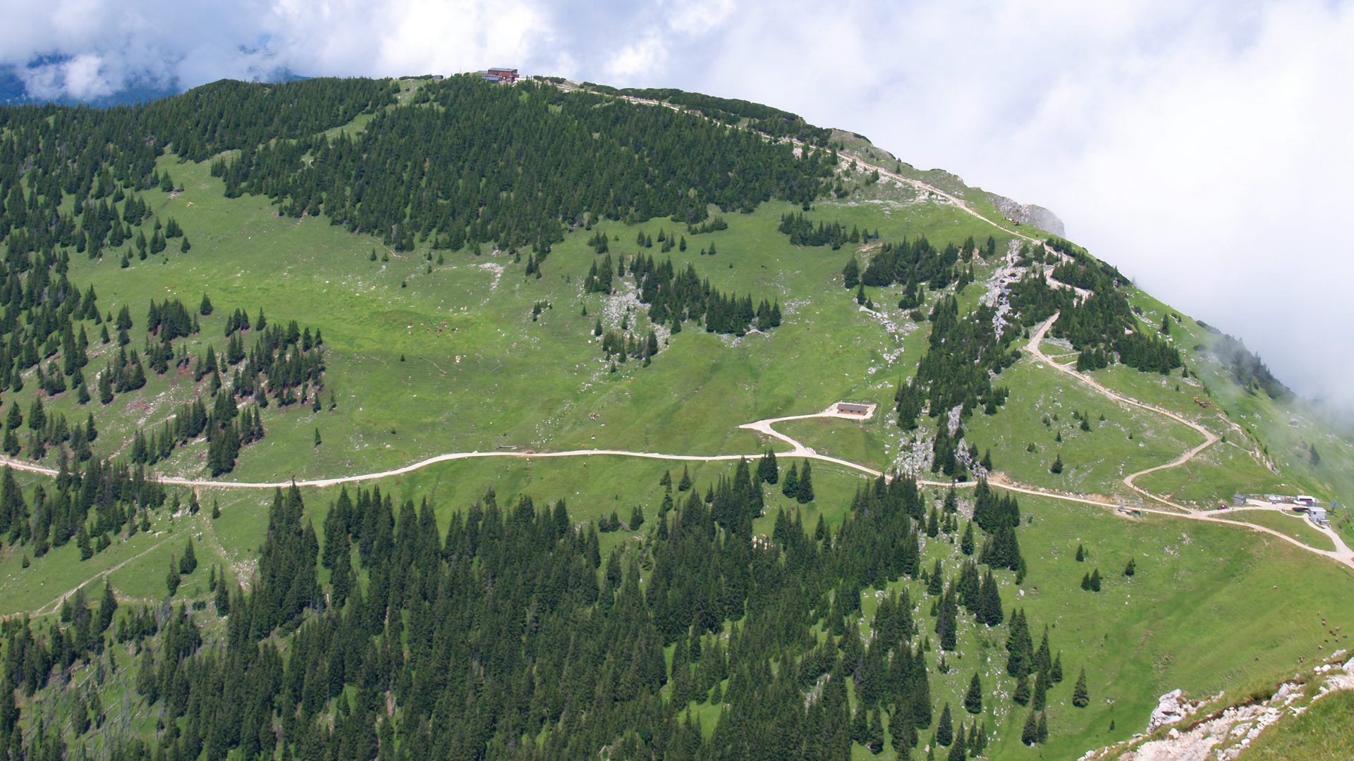 Van Tegelberg tot Alpe Jägerhütte