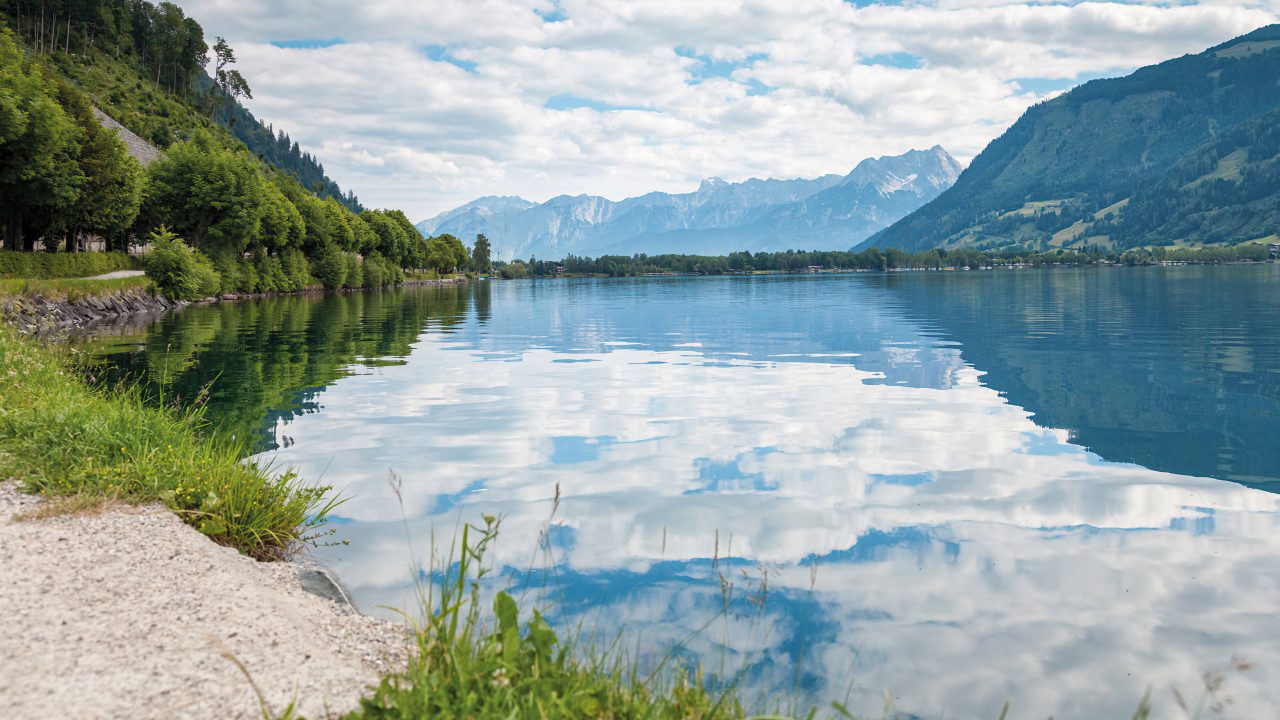 In the Tyrolean mountains to the beautiful Vilsalpsee
