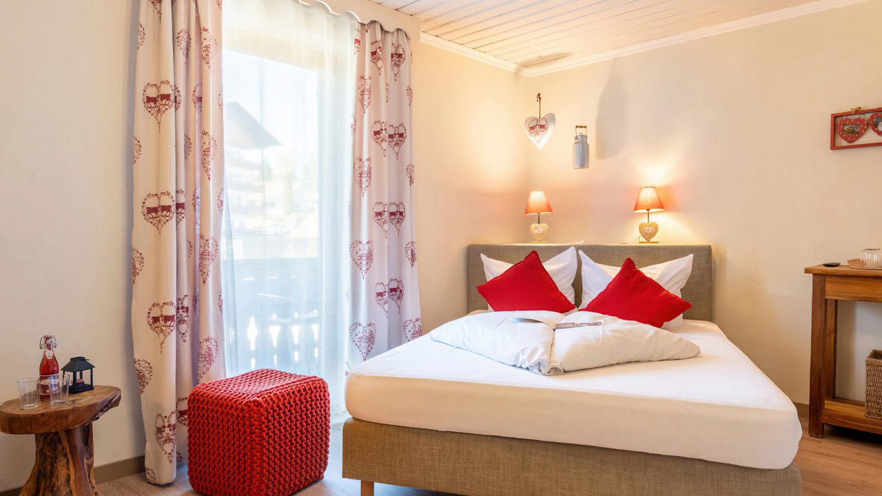 Standardzimmer "Heidi" mit Balkon