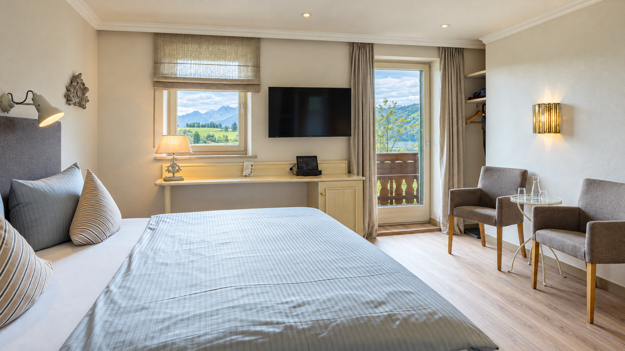 Comfort-Rose mit Seebalkon – Bild 2